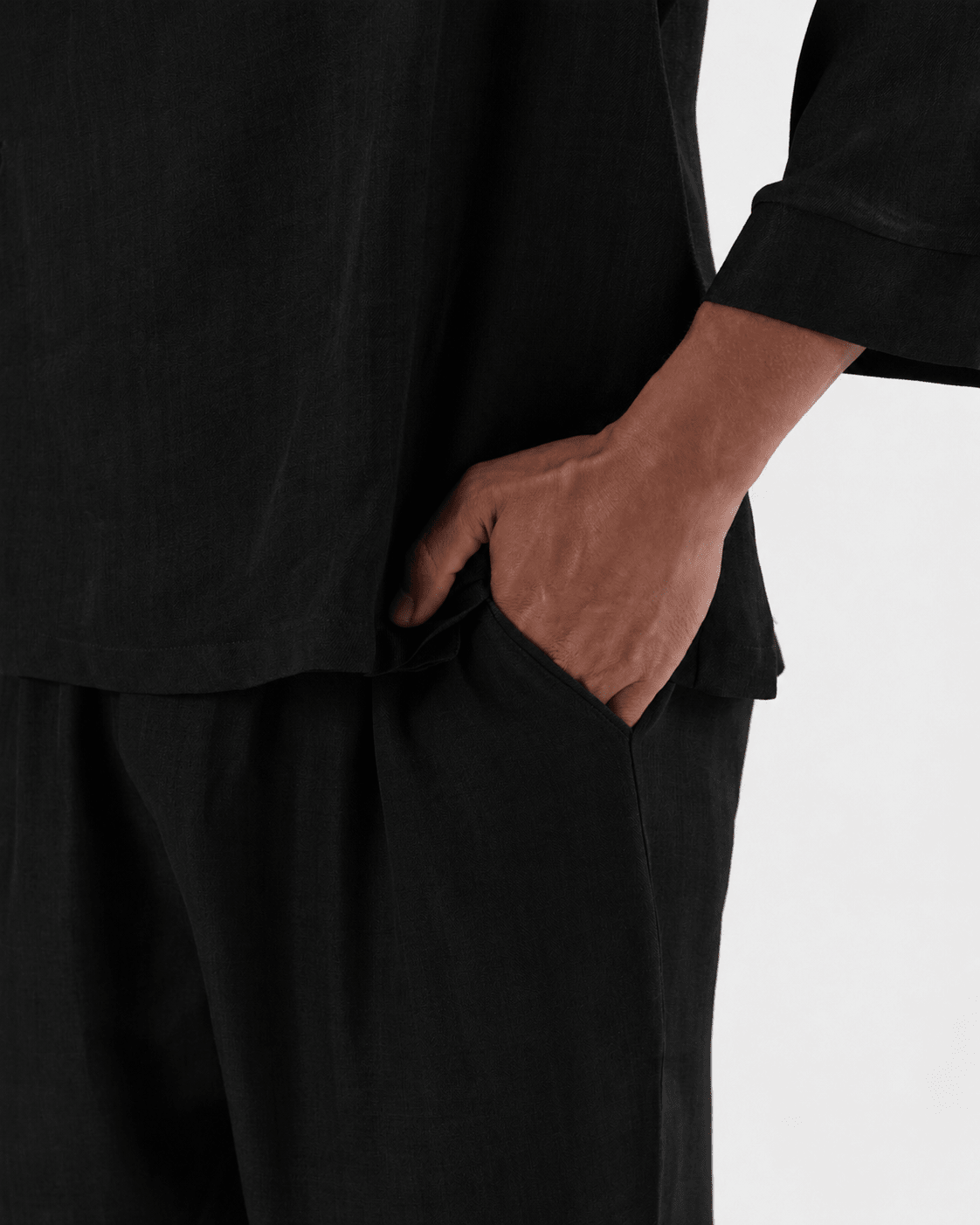 LIWAN Black Set - Olmont